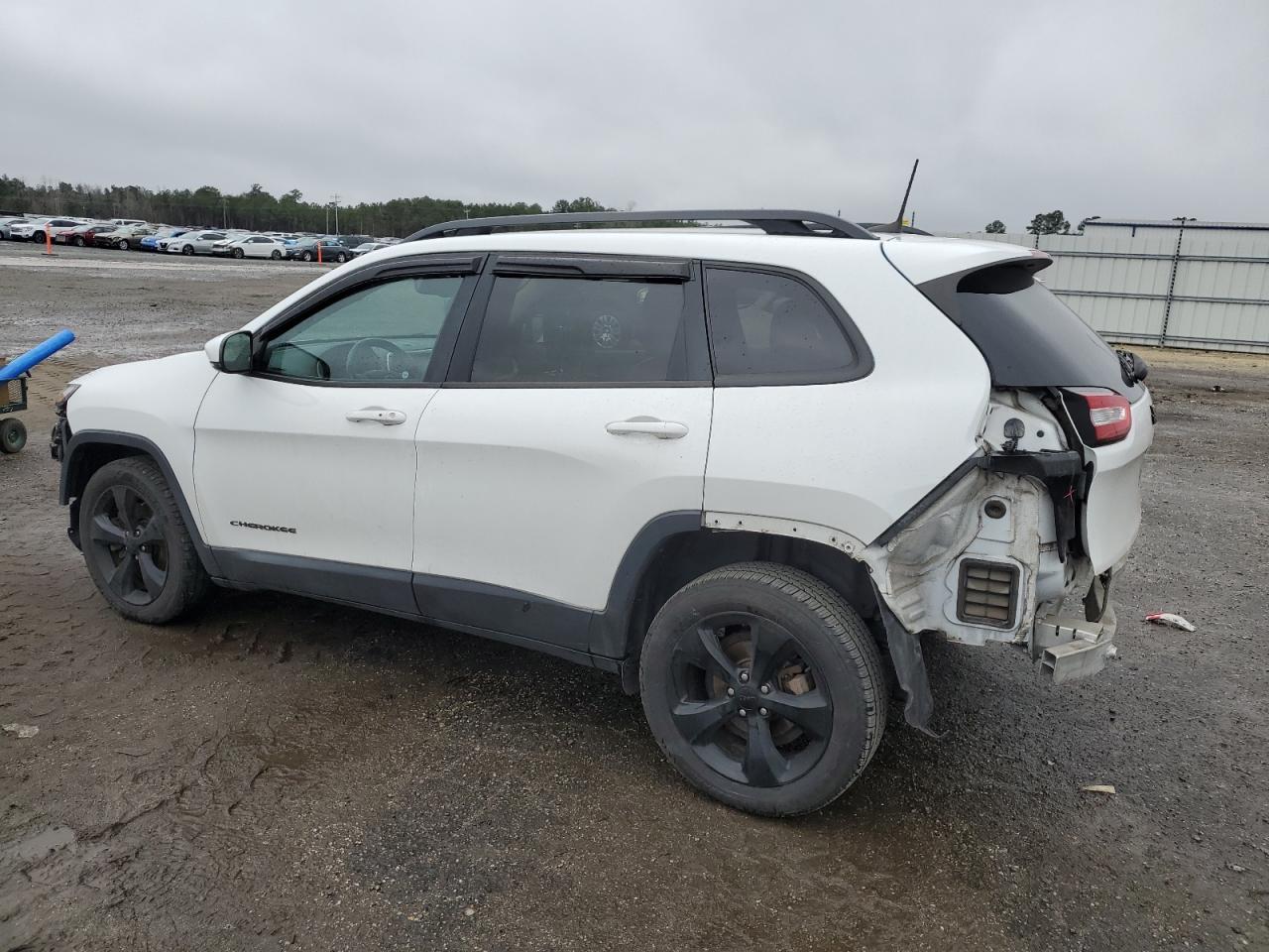 2017 JEEP CHEROKEE L - Image 2