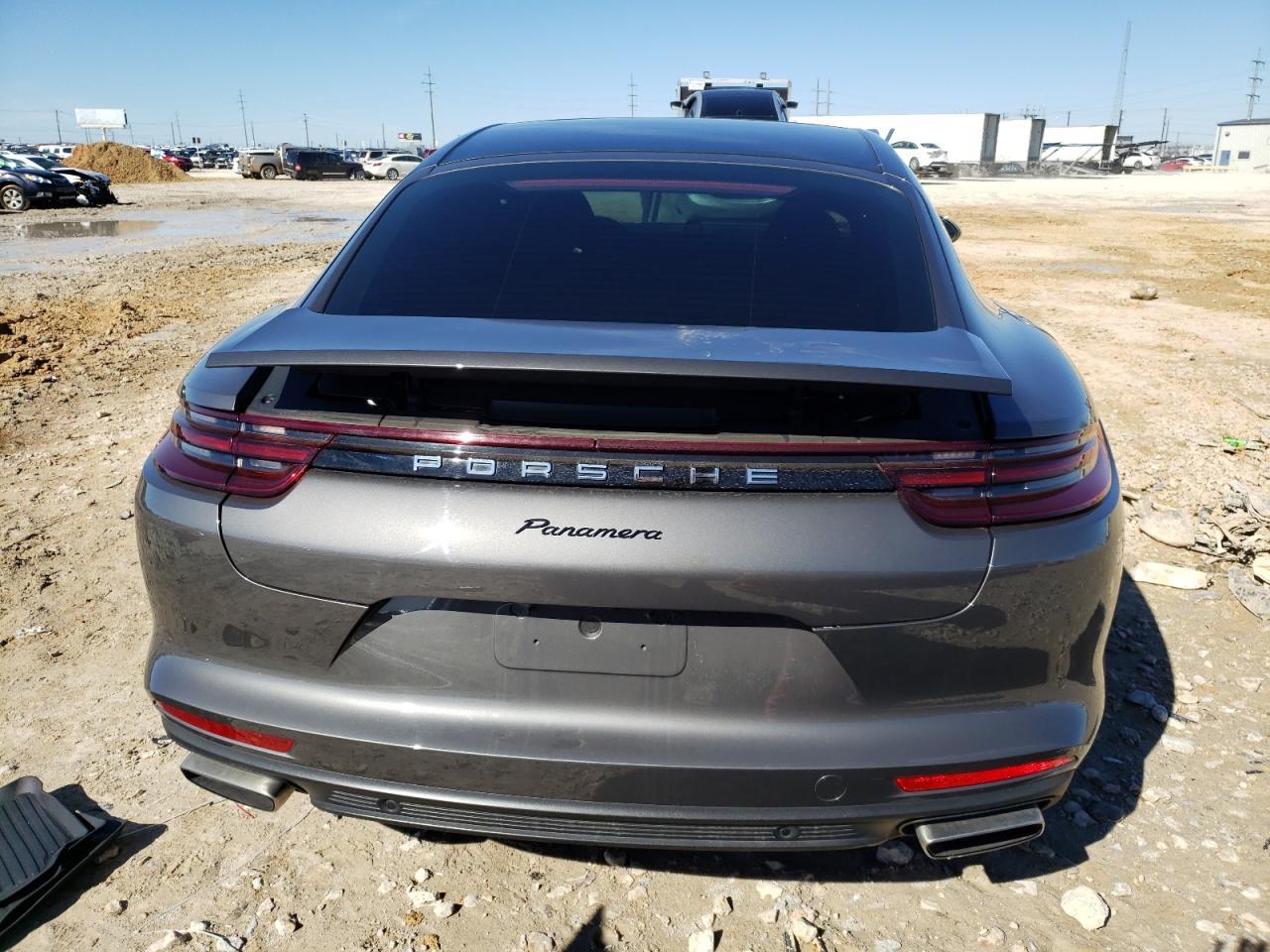 2018 PORSCHE PANAMERA 4 - Фото 6