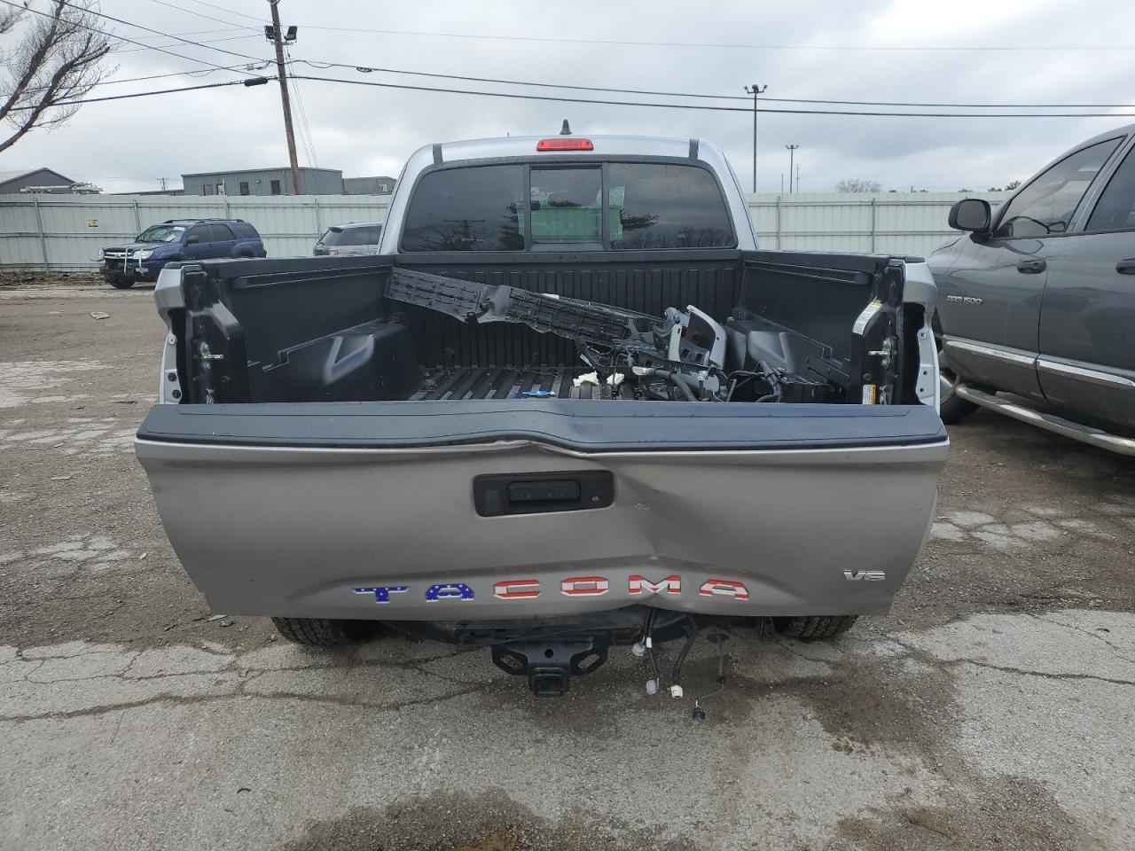 2020 TOYOTA TACOMA ACC - Фото 6