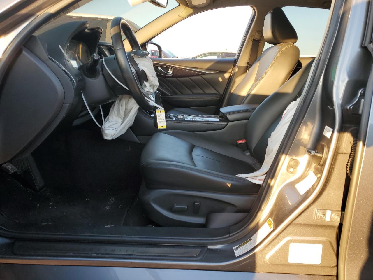 2018 INFINITI Q50 LUXE - Image 7
