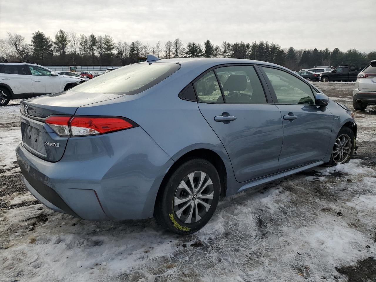 2021 TOYOTA COROLLA LE - Image 3