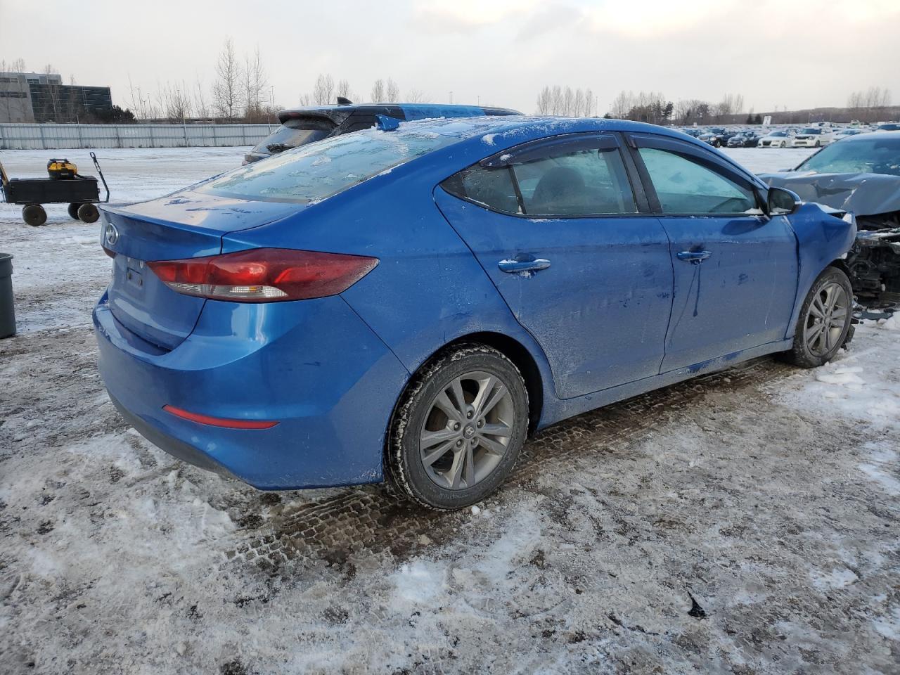 2018 HYUNDAI ELANTRA SE - Фото 3