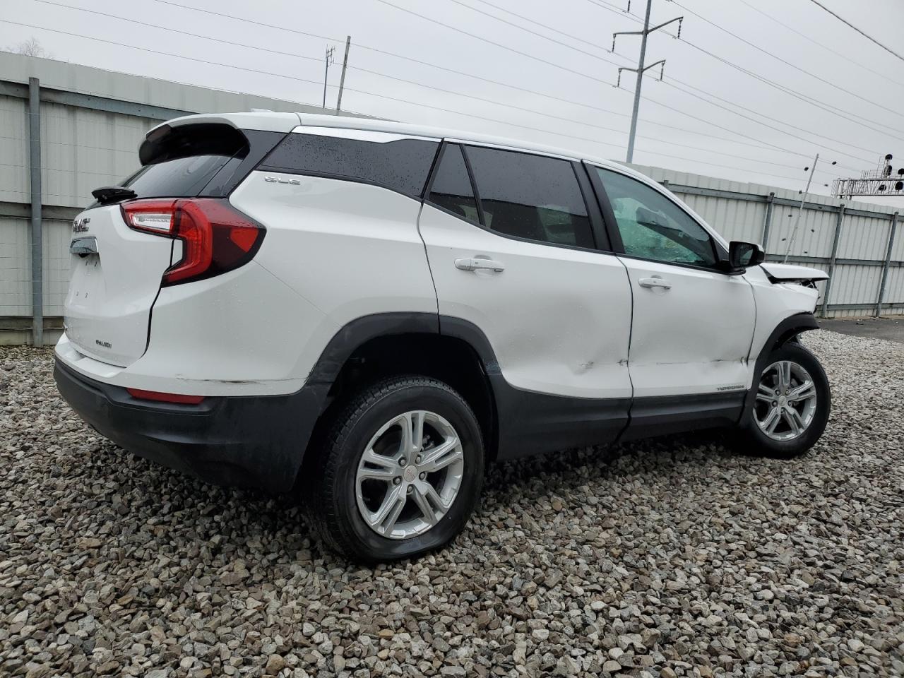 2023 GMC TERRAIN SL - Фото 3