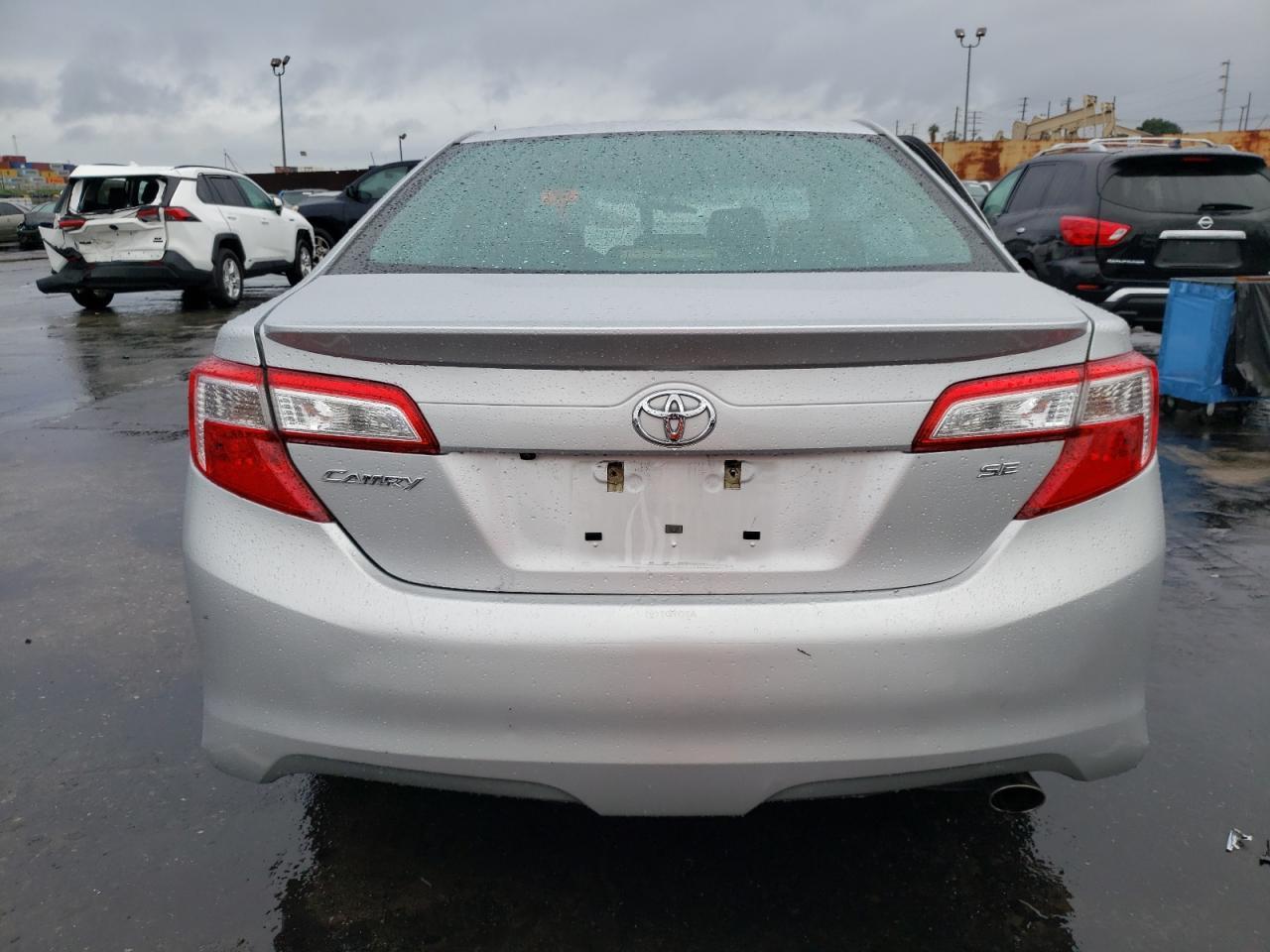 2014 TOYOTA CAMRY L - Image 6