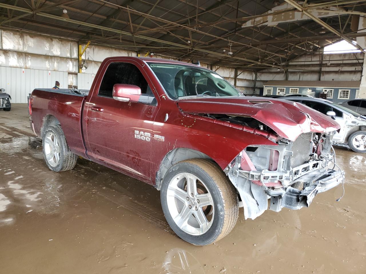 2017 RAM 1500 SPORT - Фото 4