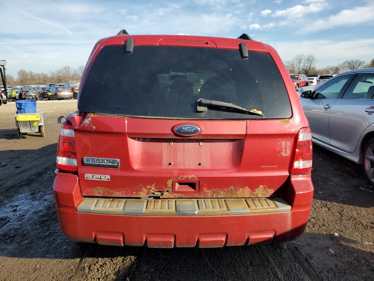 2010 FORD ESCAPE XLT - Фото 6