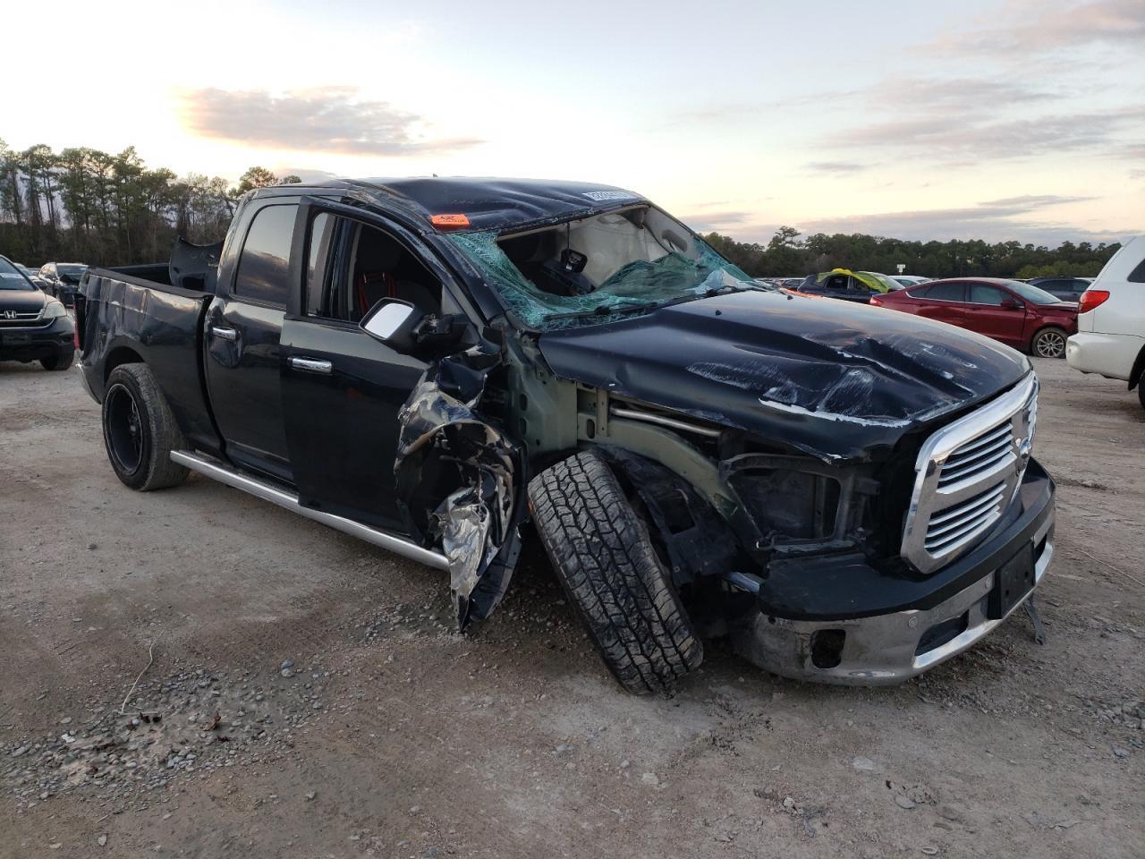 2015 RAM 1500 SLT - Image 4