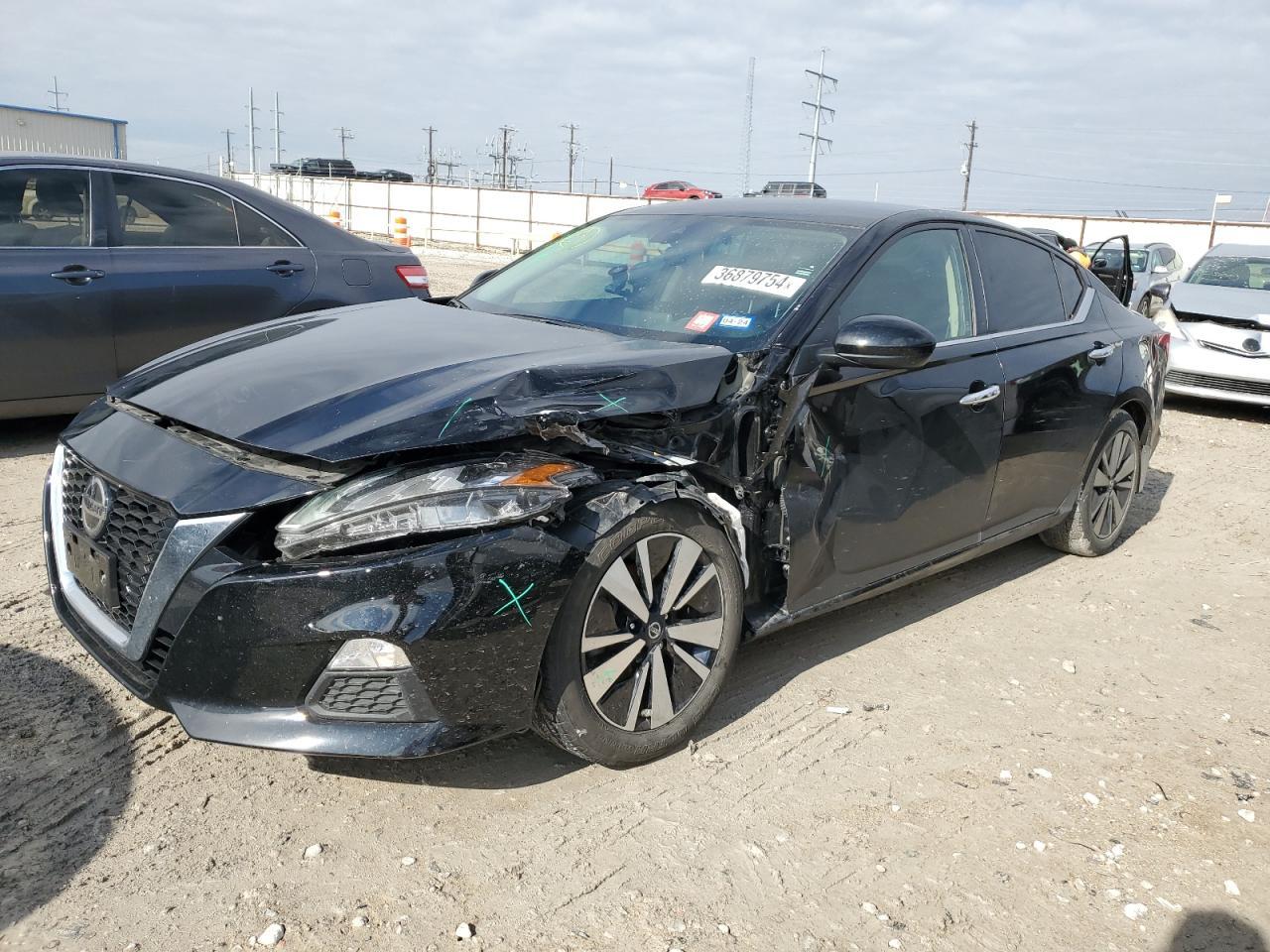 2022 NISSAN ALTIMA SV