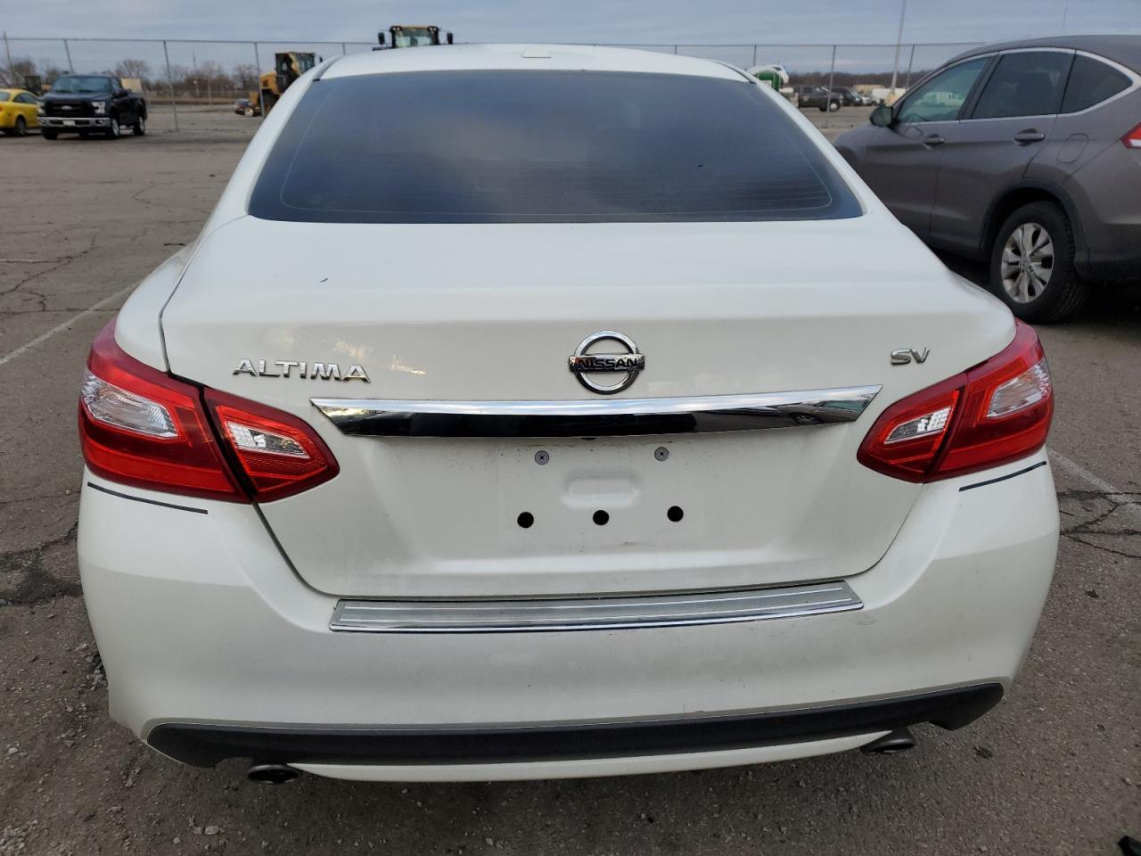 2017 NISSAN ALTIMA 2.5 - Фото 6