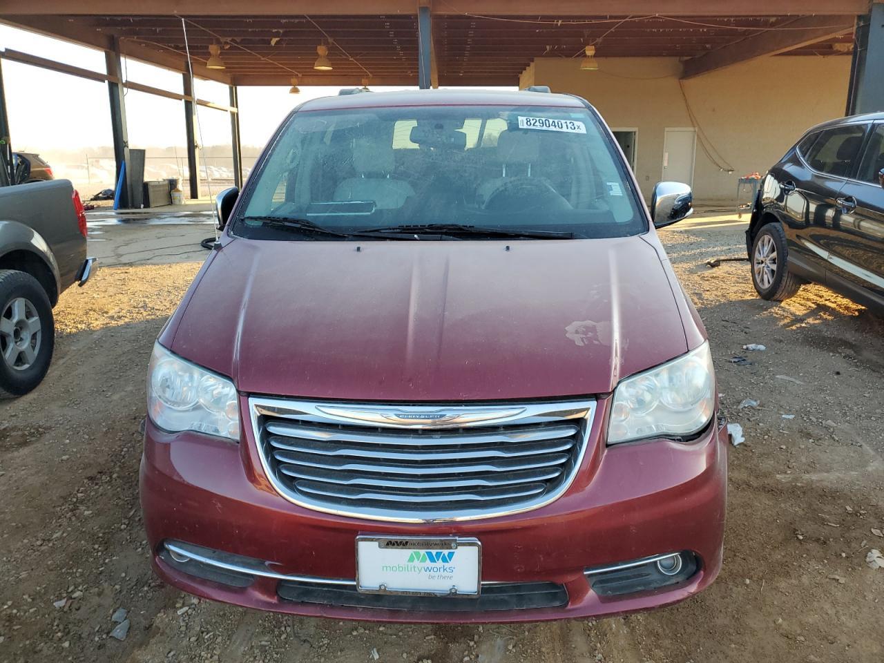 2014 CHRYSLER TOWN & COU - Фото 5