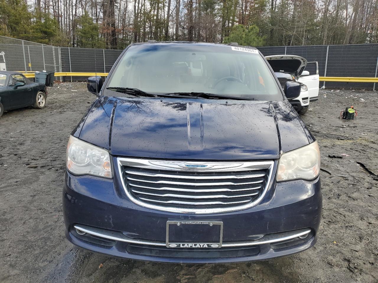 2014 CHRYSLER TOWN & COU - Фото 5