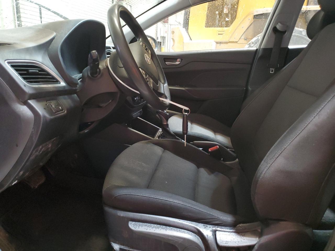 2019 HYUNDAI ACCENT SE - Image 7