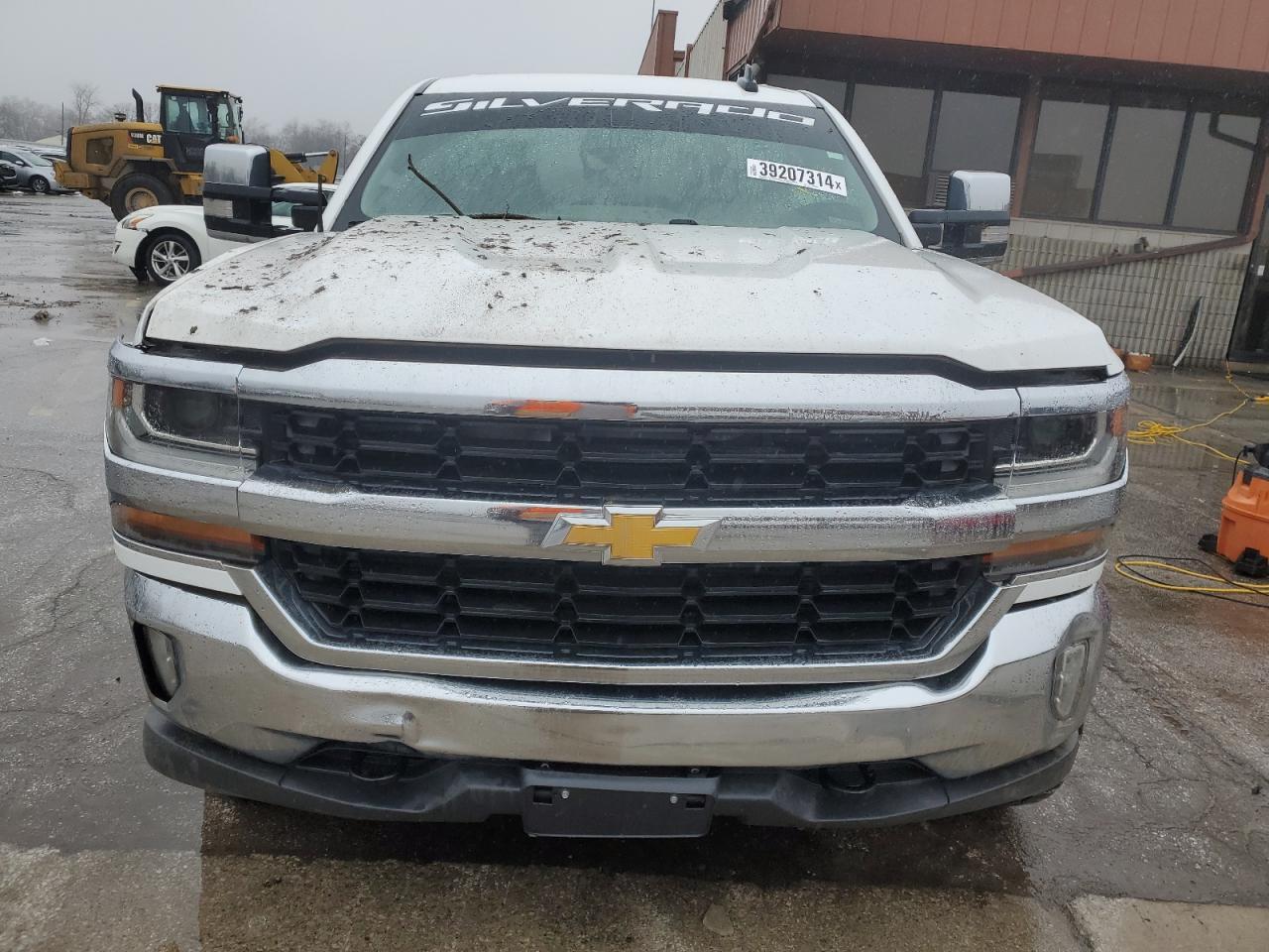 2017 CHEVROLET SILVERADO - Фото 5