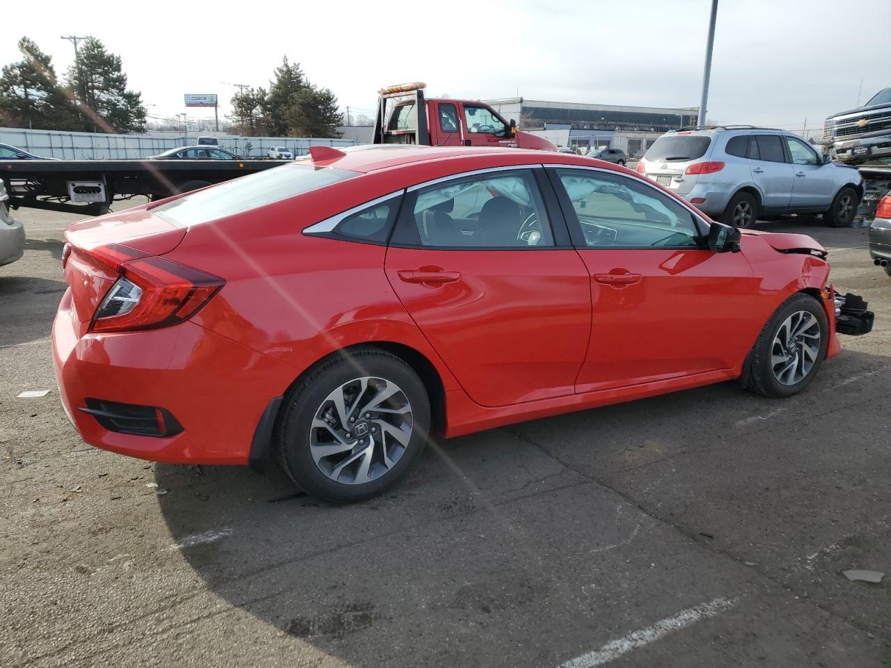 2018 HONDA CIVIC EX - Фото 3