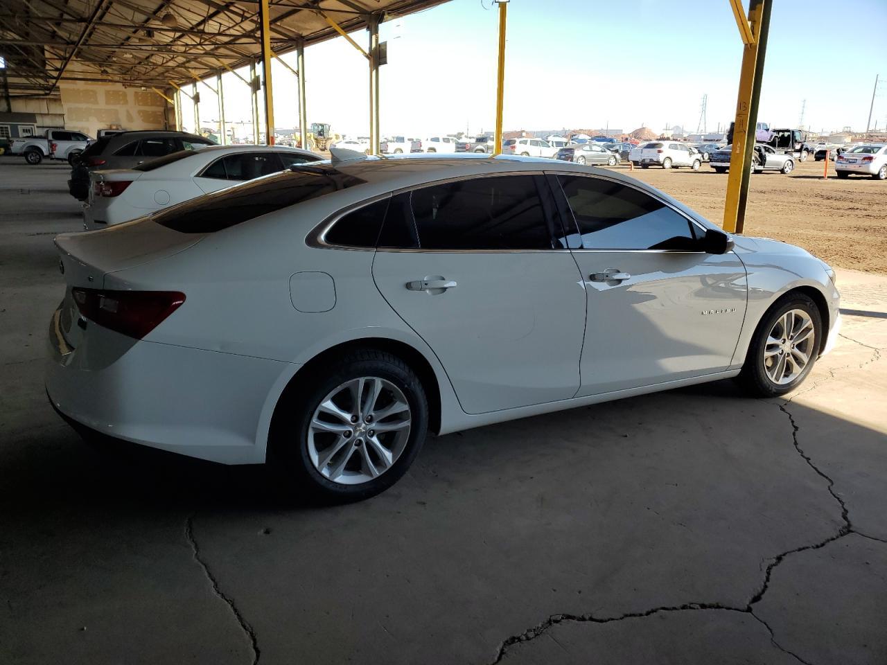 2017 CHEVROLET MALIBU LT - Фото 3