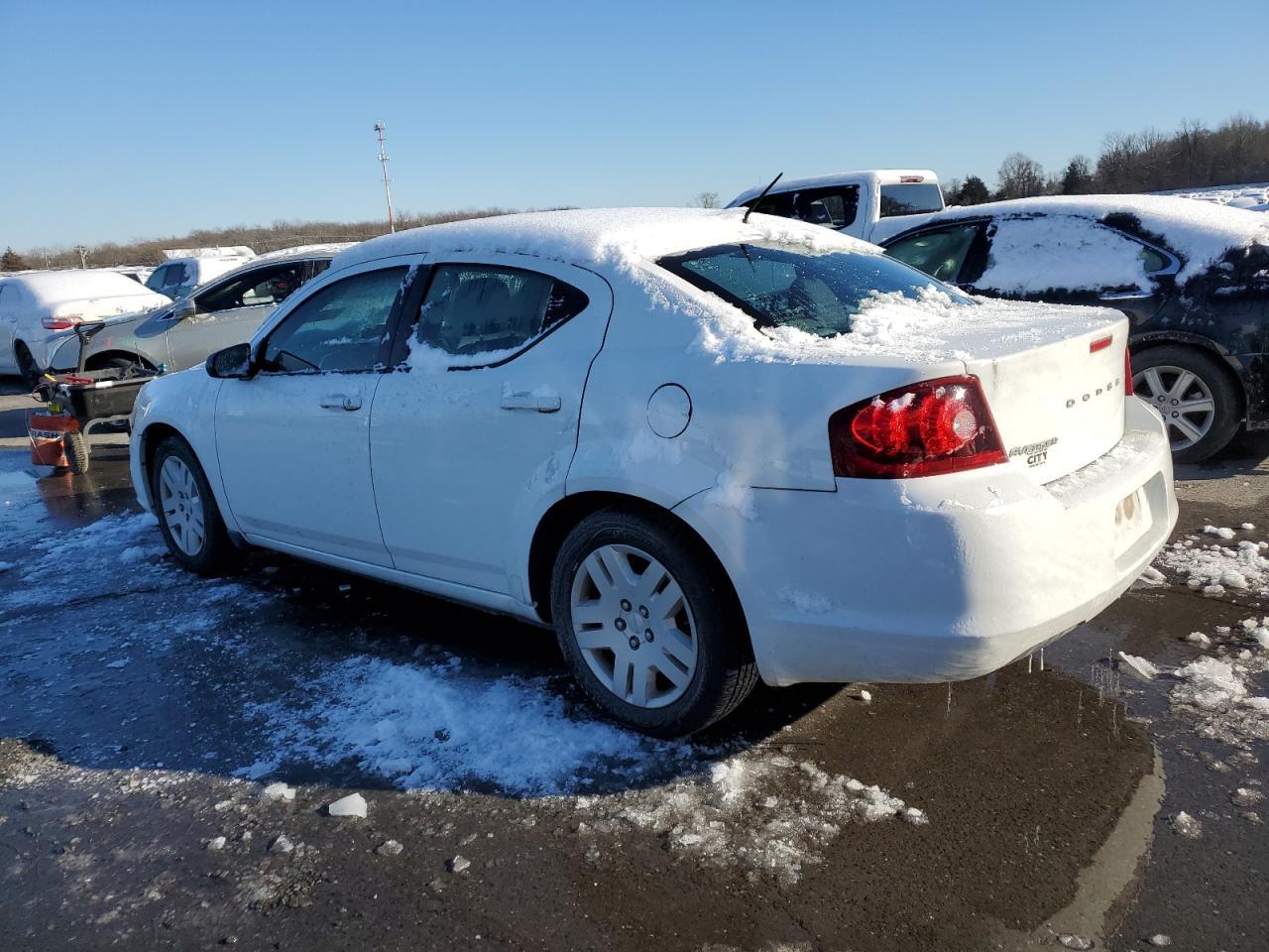 2014 DODGE AVENGER SE - Фото 2