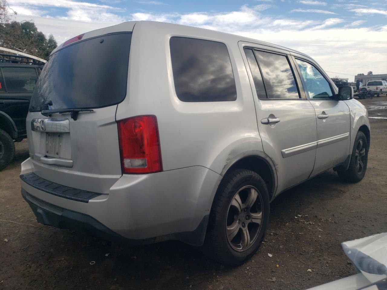 2013 HONDA PILOT EXL - Image 3