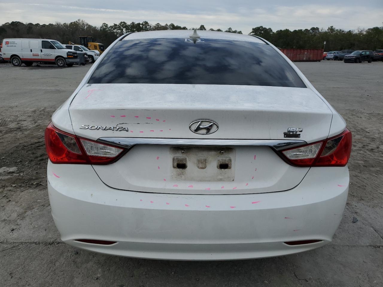 2013 HYUNDAI SONATA GLS - Image 6