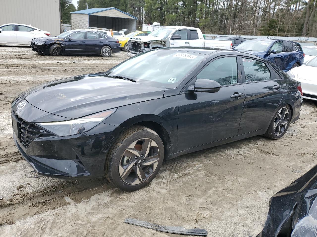 2023 HYUNDAI ELANTRA SE
