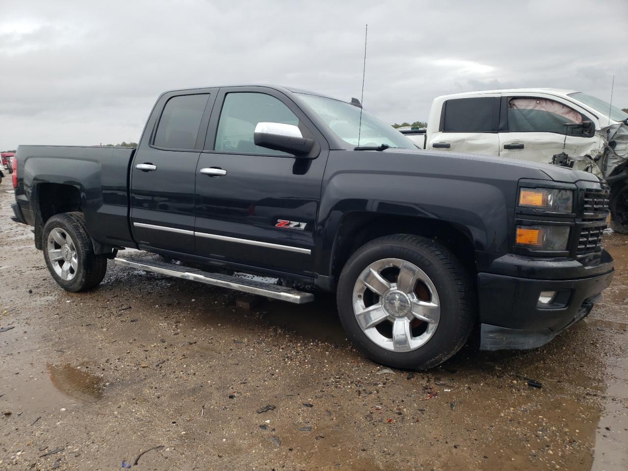 2015 CHEVROLET SILVERADO - Image 4