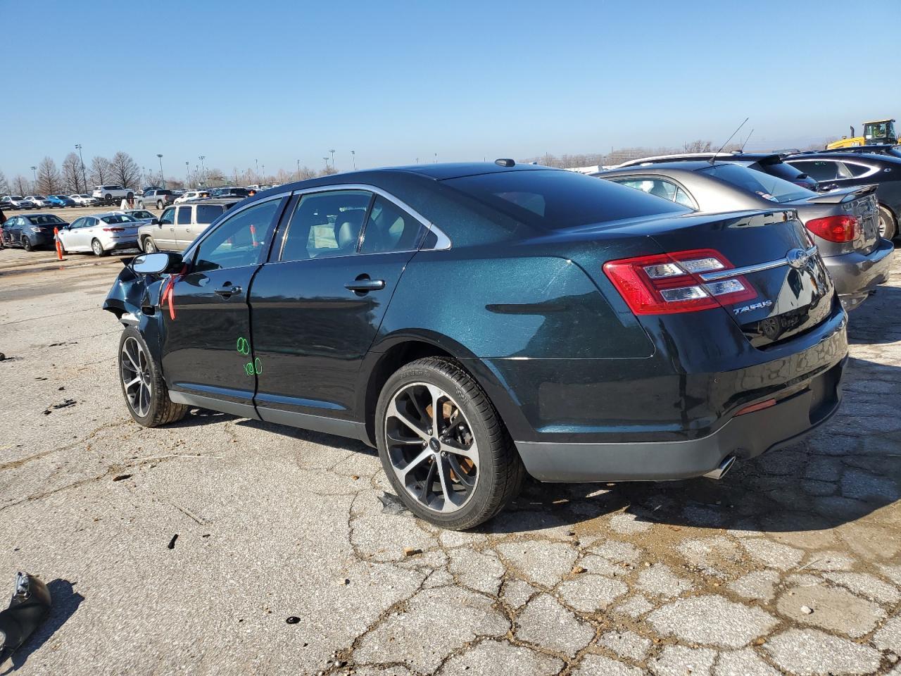 2014 FORD TAURUS SEL - Фото 2