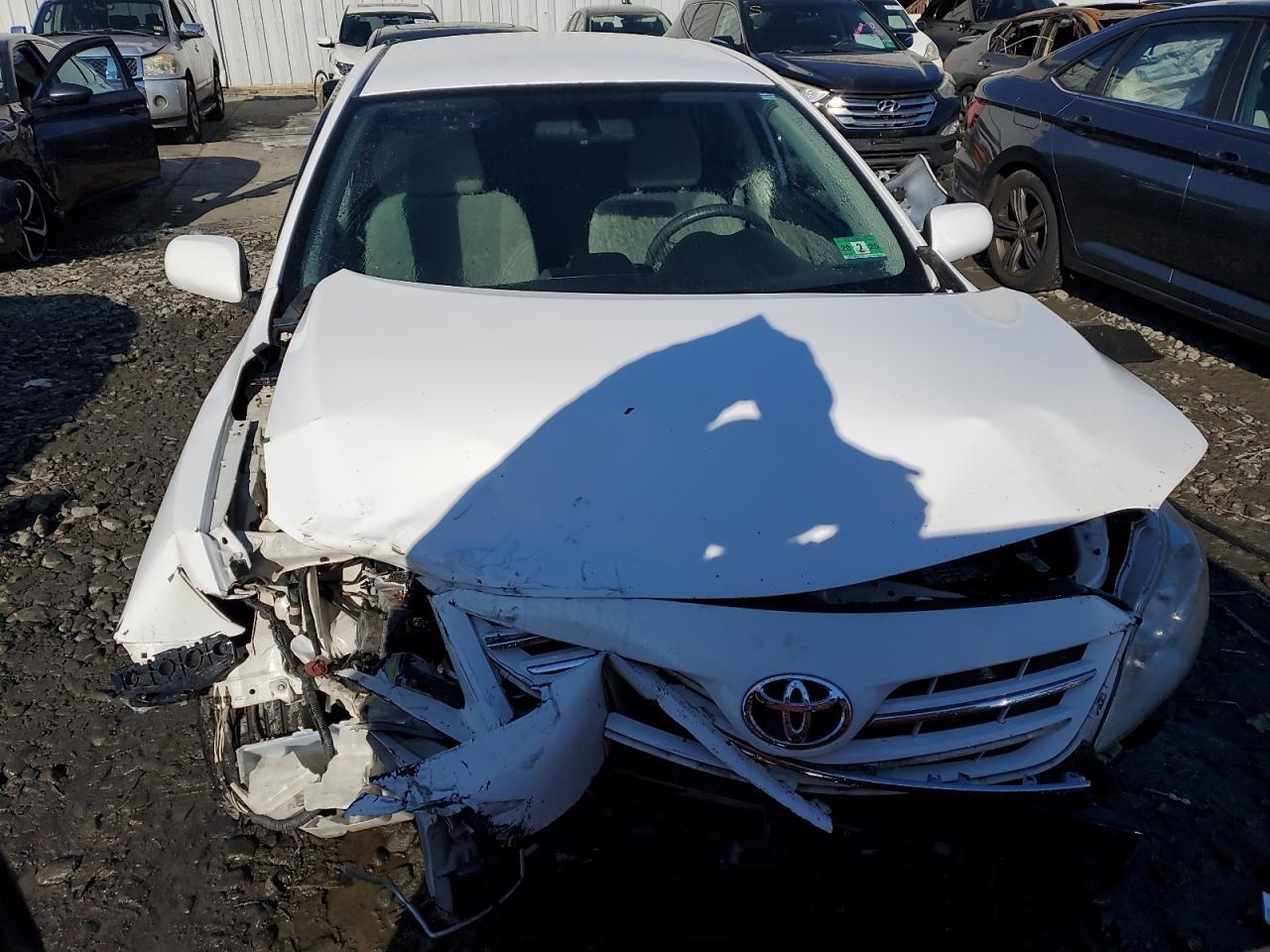 2013 TOYOTA COROLLA BA - Image 5