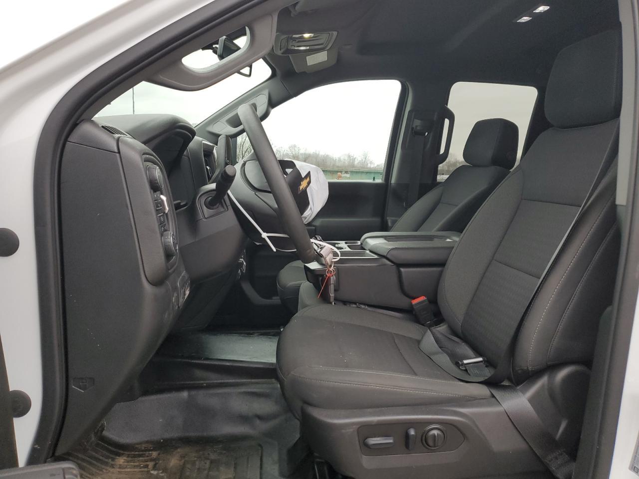 2023 CHEVROLET SILVERADO - Фото 7