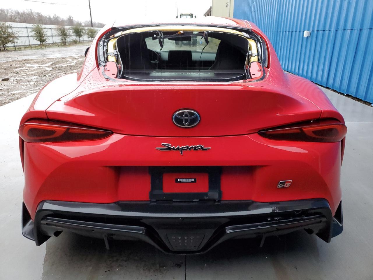 2021 TOYOTA SUPRA BASE - Фото 6