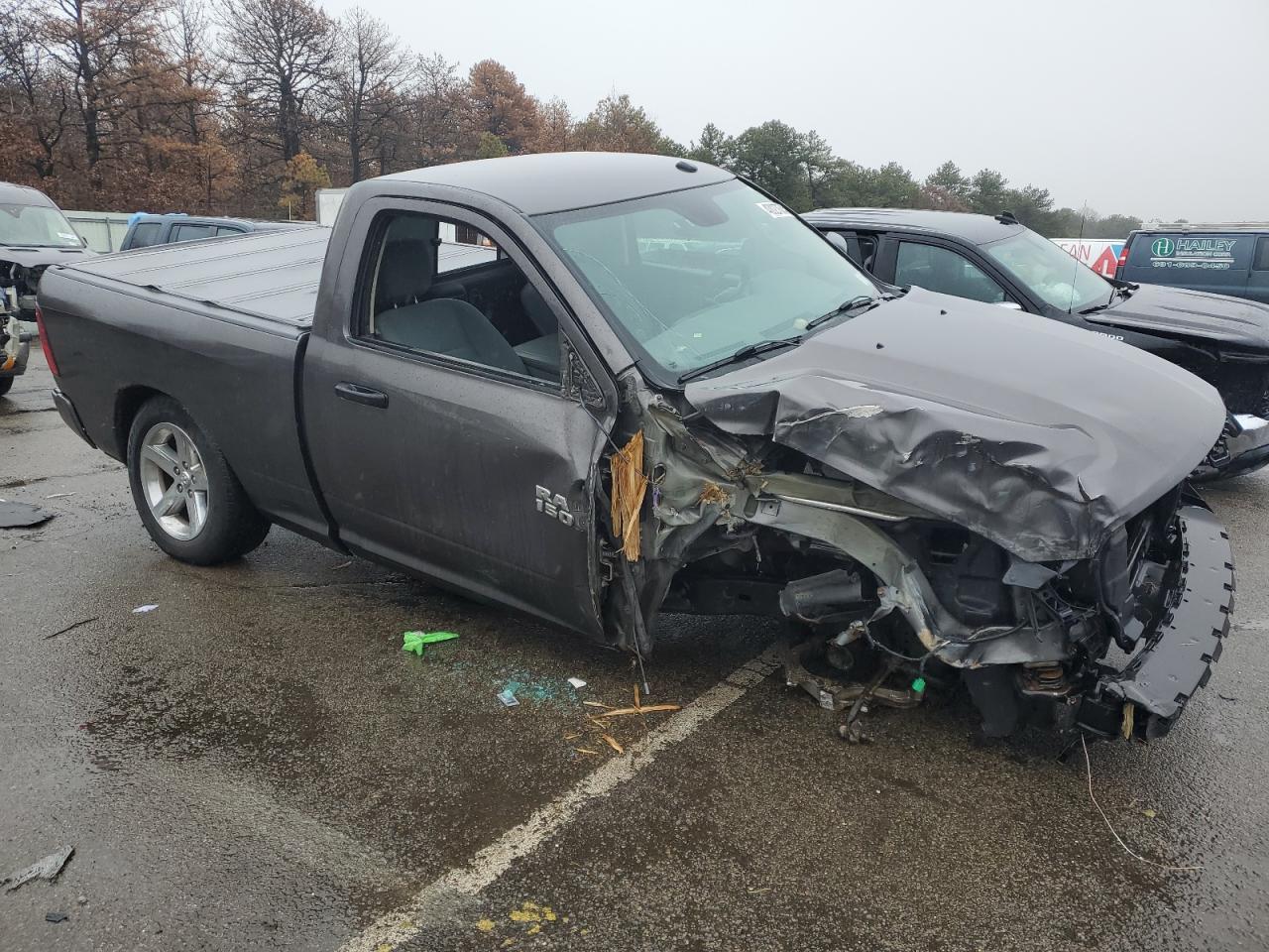 2014 RAM 1500 ST - Фото 4