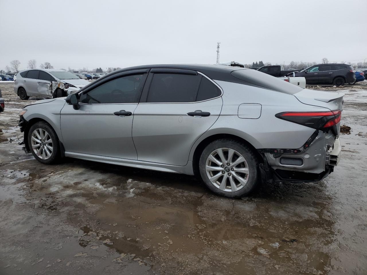 2018 TOYOTA CAMRY L - Фото 2