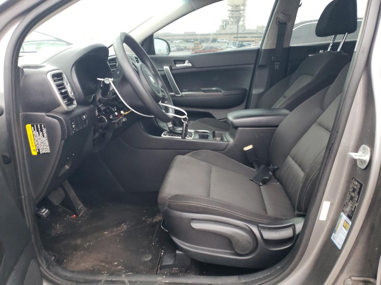 2017 KIA SPORTAGE L - Image 7