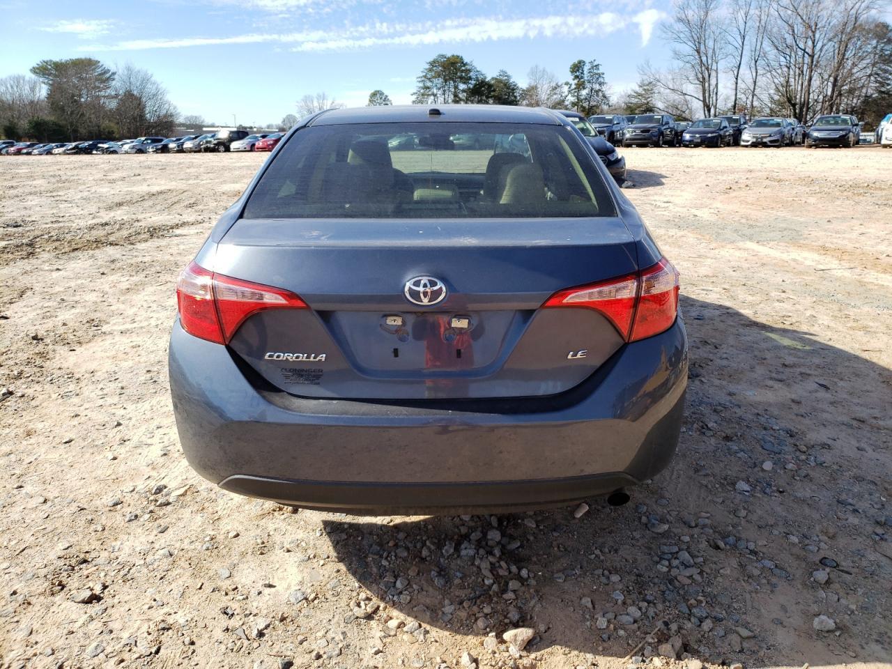 2018 TOYOTA COROLLA L - Image 6