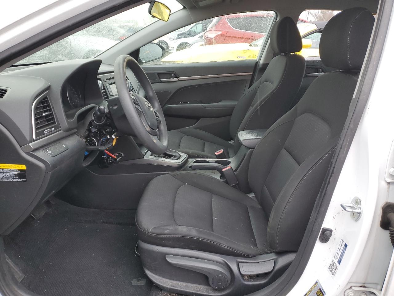 2018 HYUNDAI ELANTRA SE - Фото 7