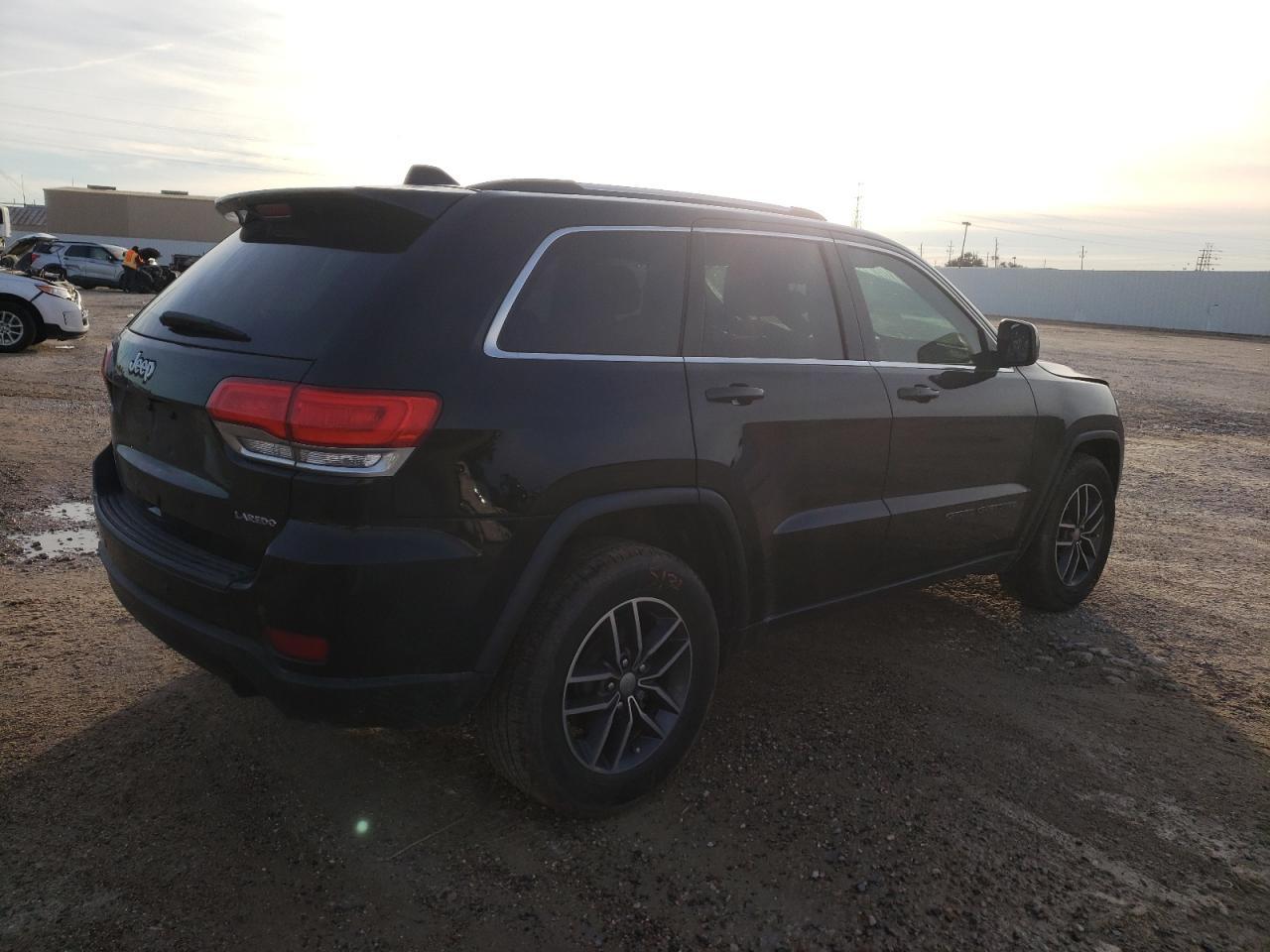 2018 JEEP GRAND CHER - Image 3