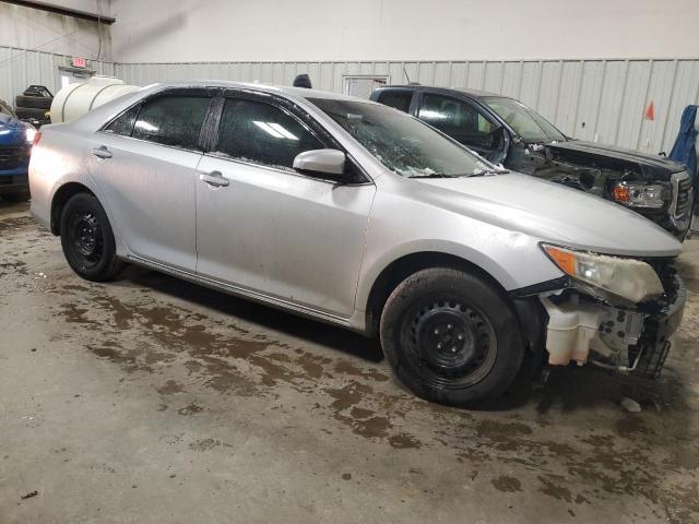 2013 Toyota Camry L - Фото 4