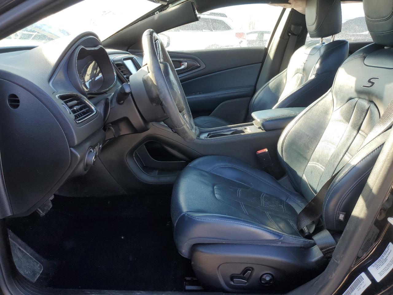 2015 CHRYSLER 200 S - Фото 7