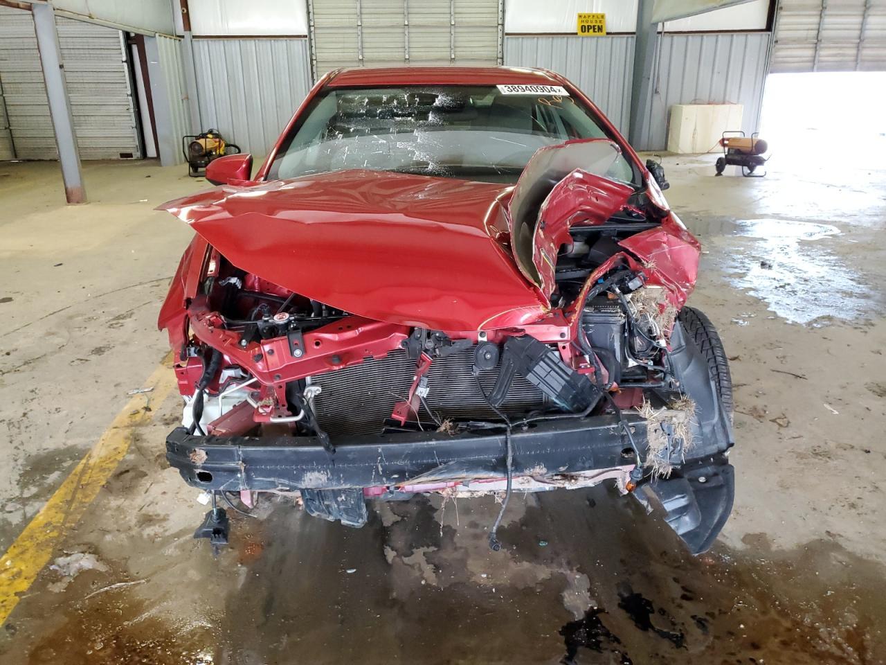 2018 TOYOTA COROLLA L - Image 5