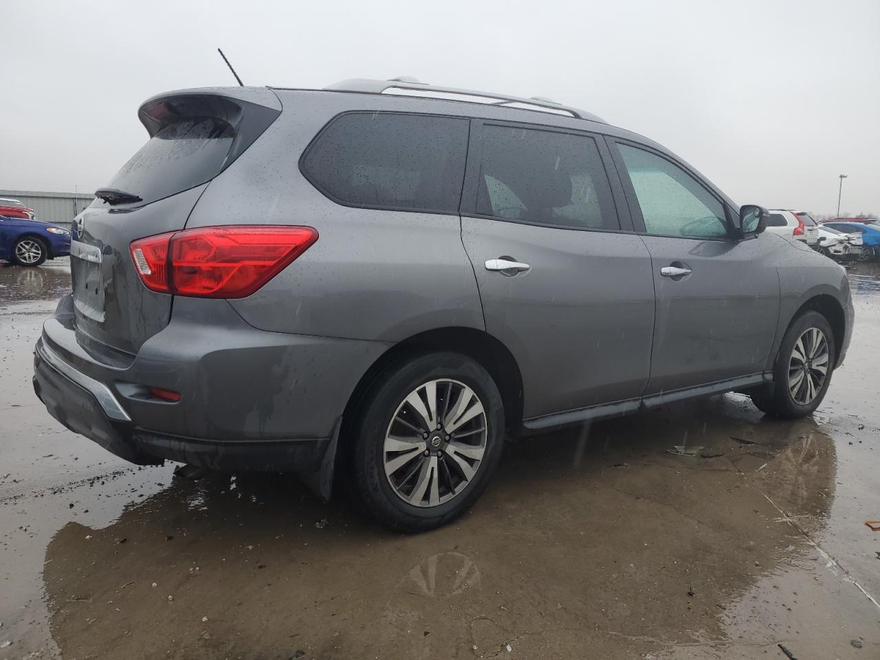 2017 NISSAN PATHFINDER - Image 3