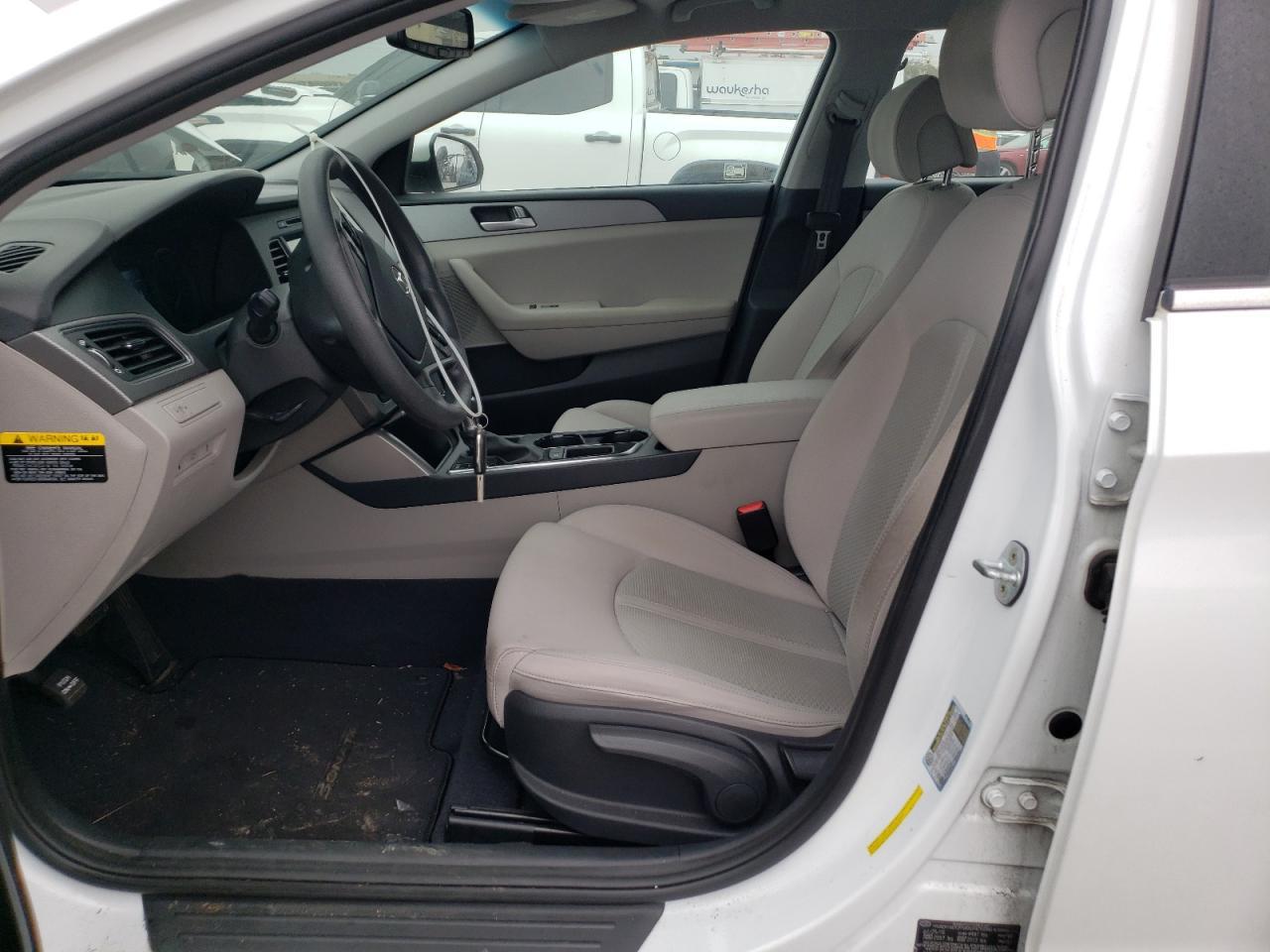 2017 HYUNDAI SONATA SE - Фото 7