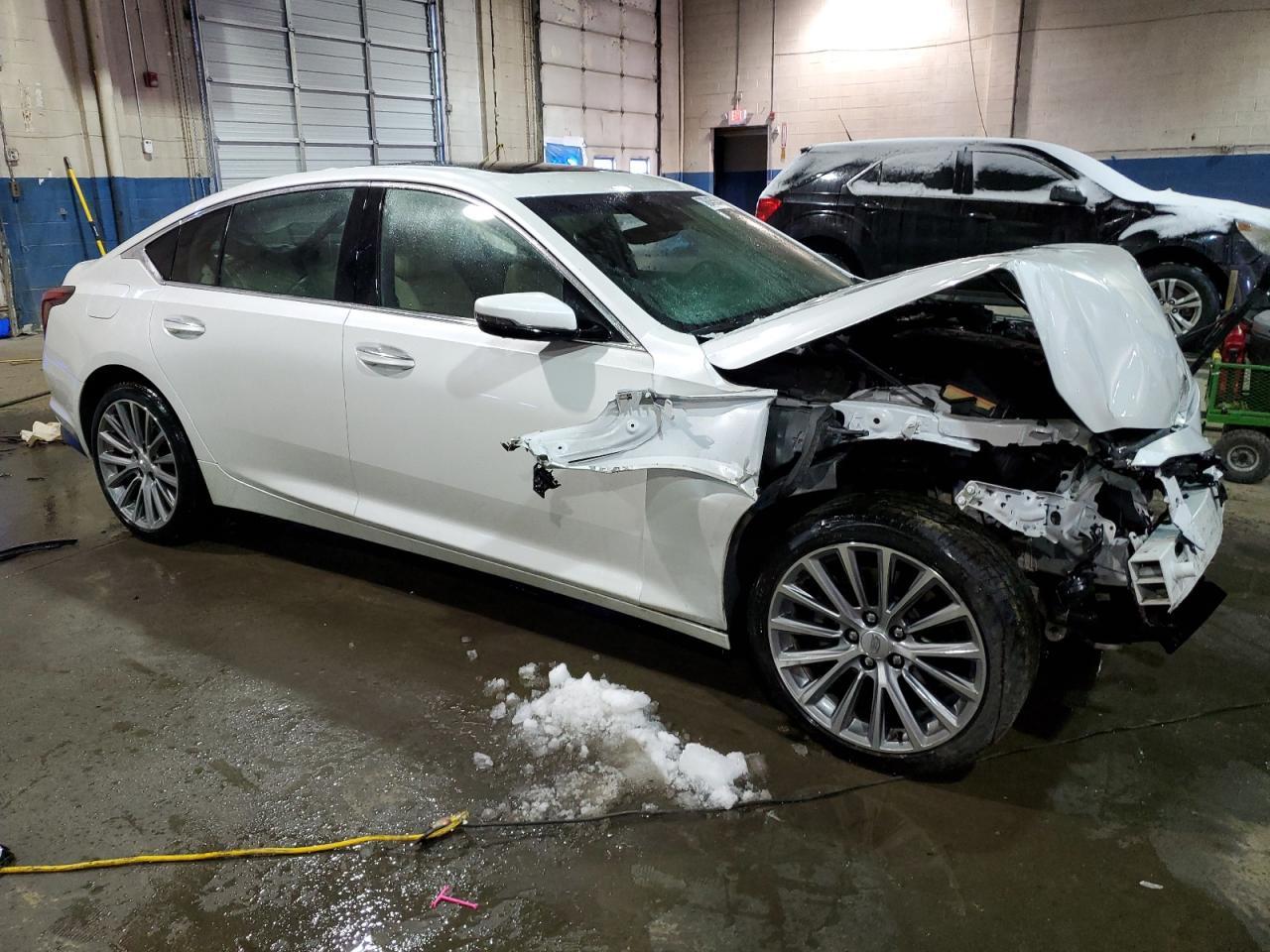 2022 CADILLAC CT5 PREMIU - Фото 4