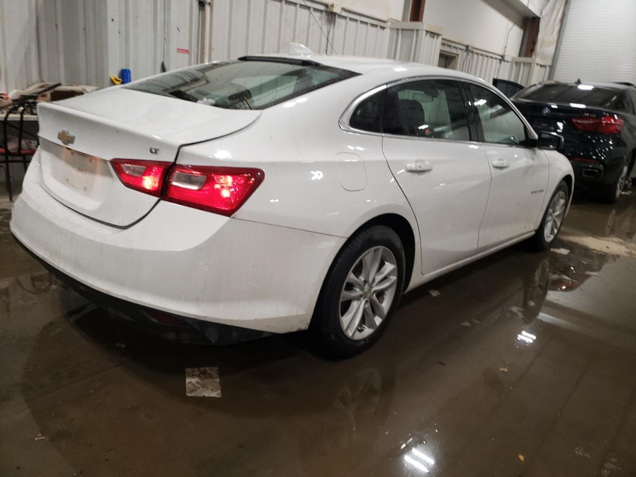 2017 CHEVROLET MALIBU LT - Фото 3