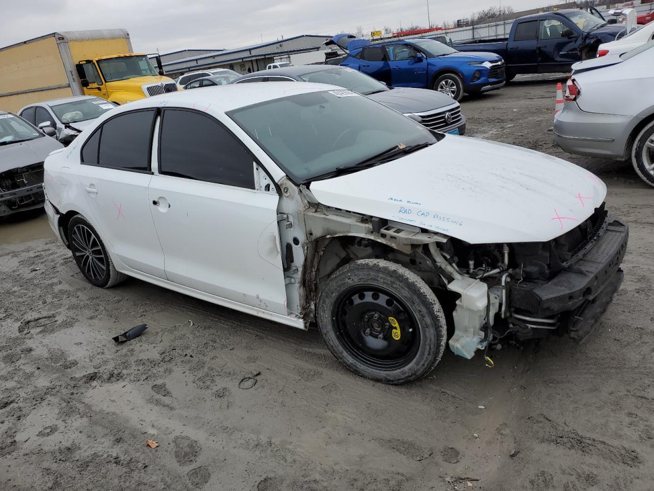 2016 VOLKSWAGEN JETTA SPOR - Image 4