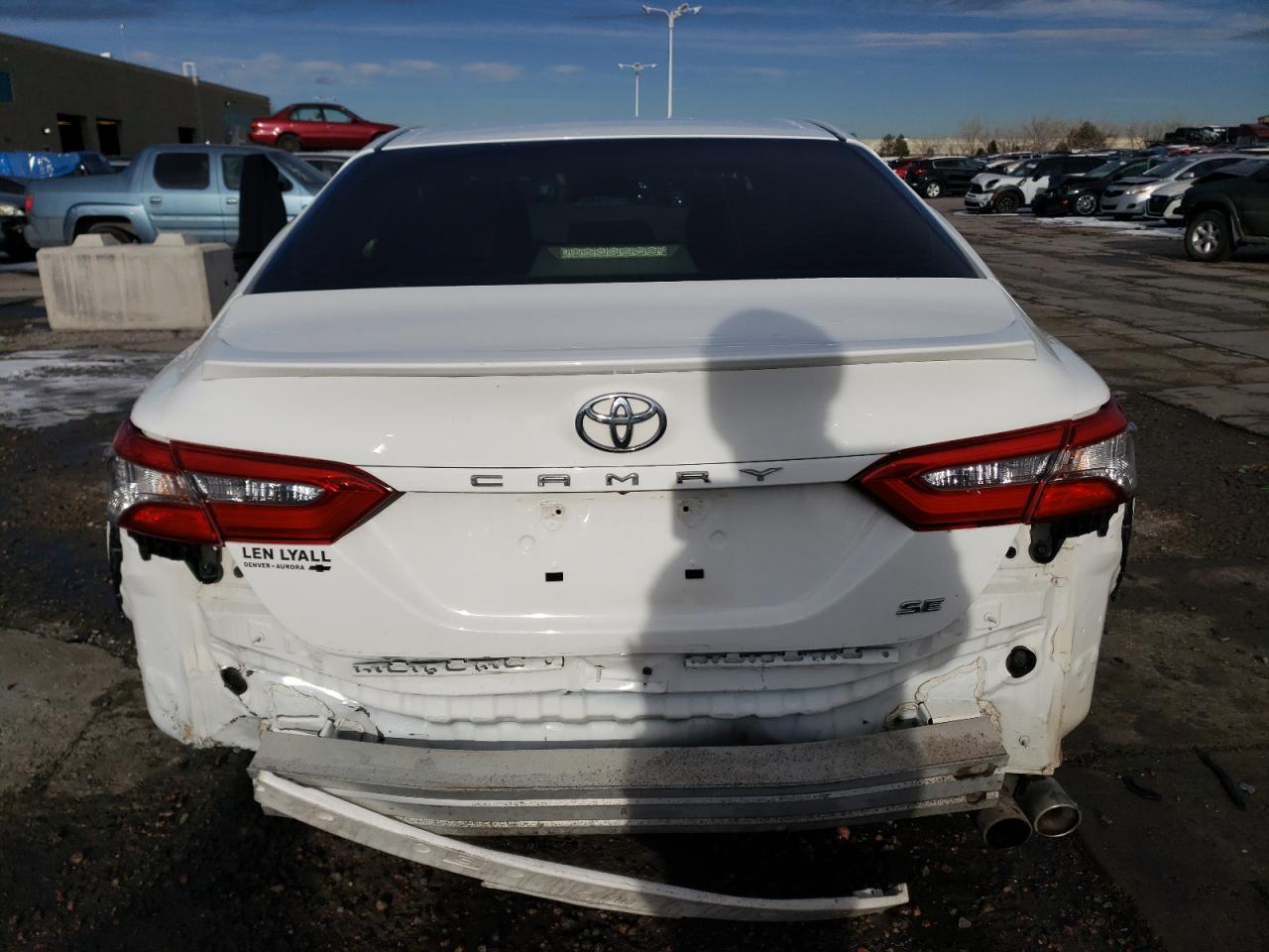2018 TOYOTA CAMRY L - Фото 6