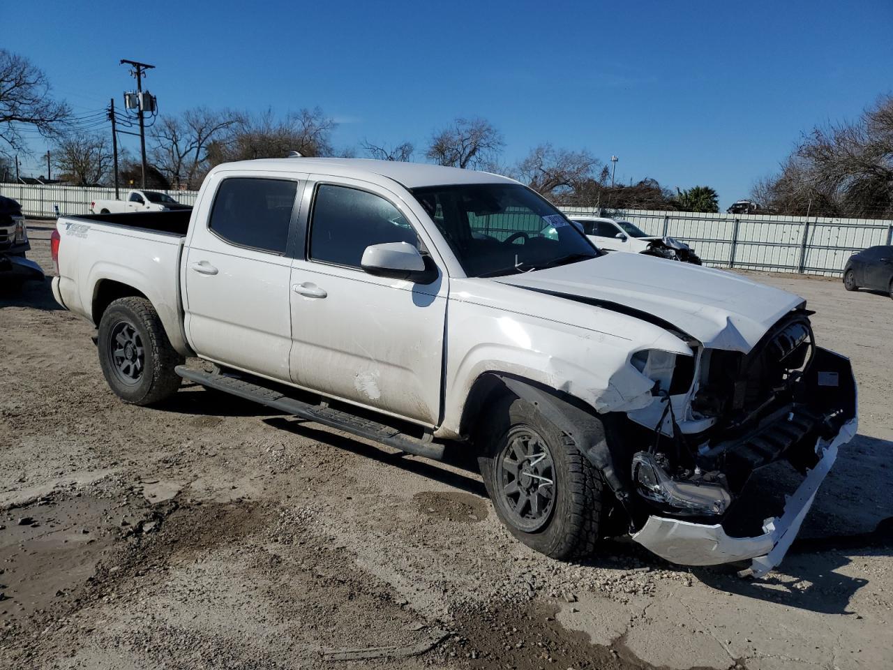 2023 TOYOTA TACOMA DOU - Фото 4