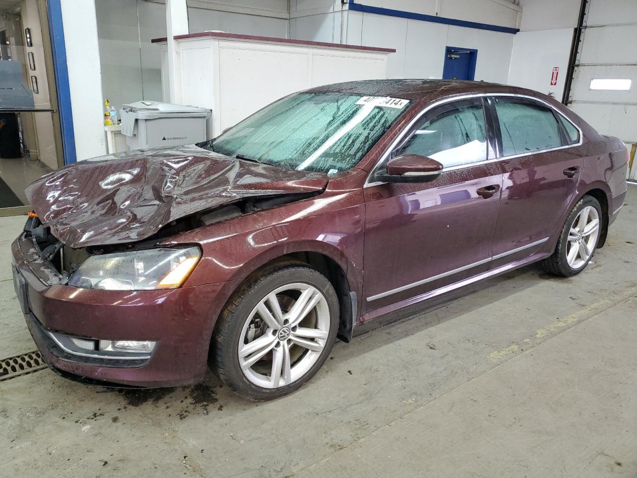 2012 VOLKSWAGEN PASSAT SEL car image