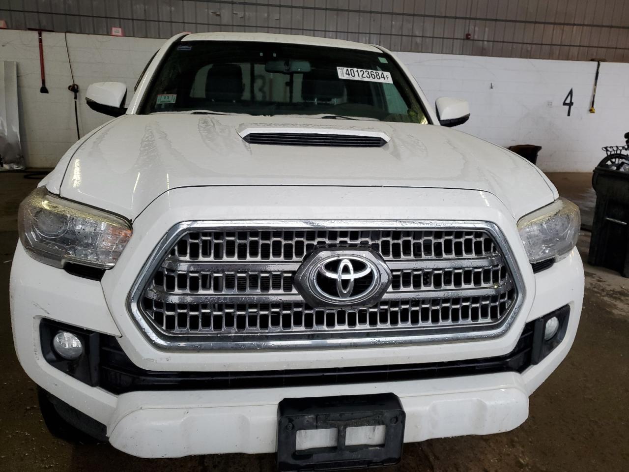 2017 TOYOTA TACOMA ACC - Фото 5