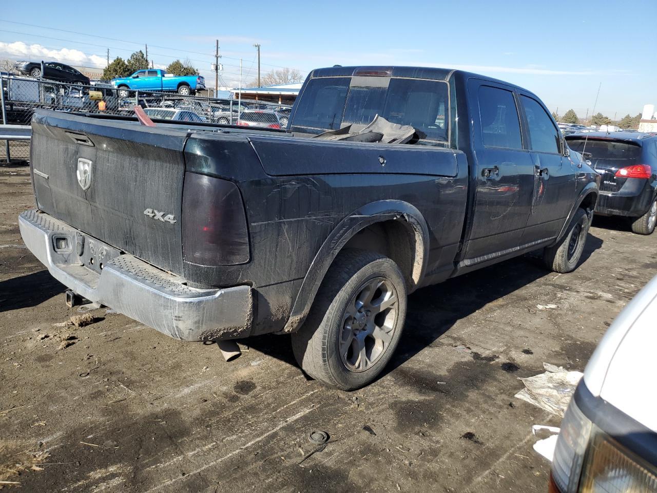 2015 RAM 1500 SLT - Image 3