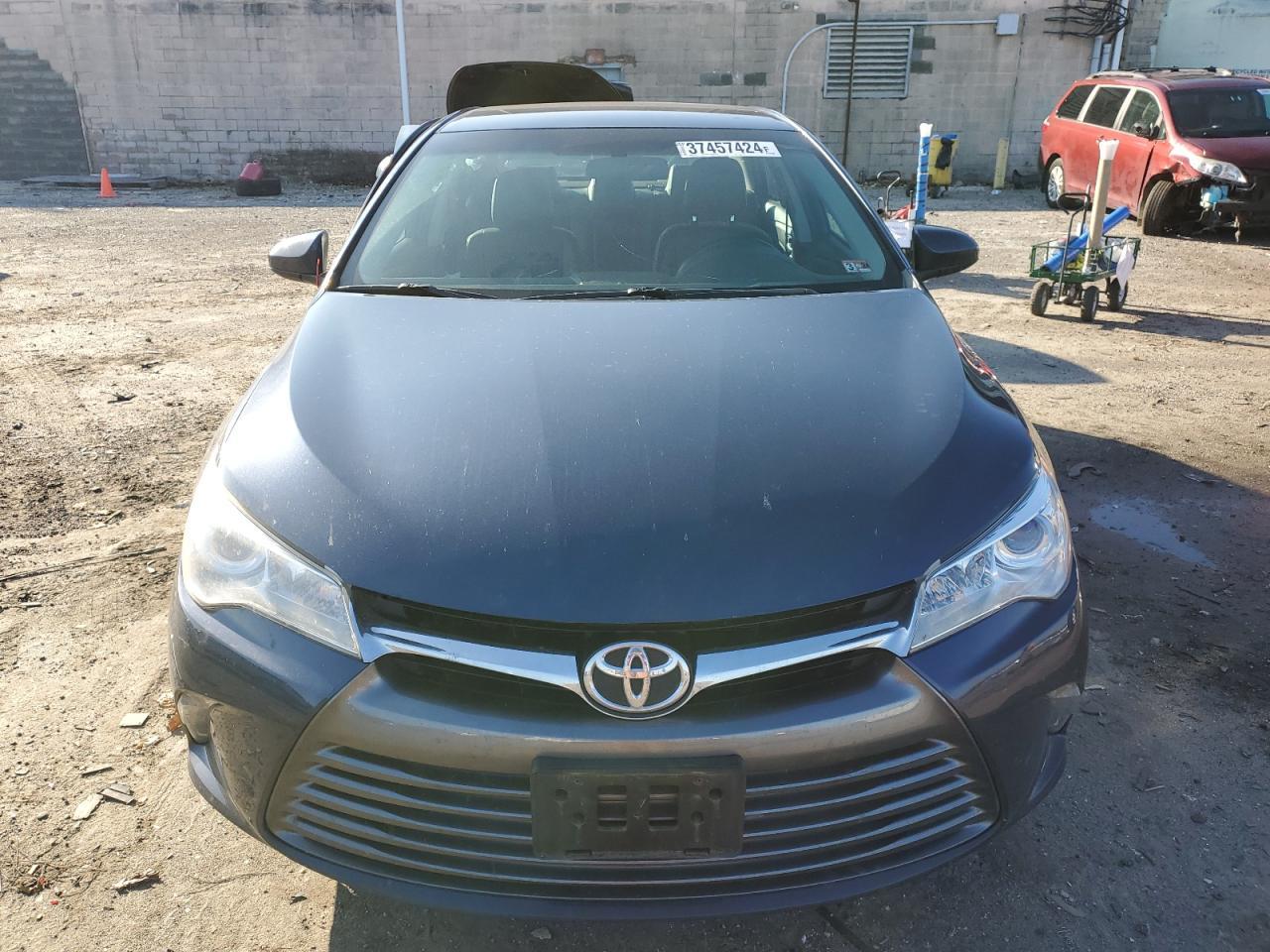 2016 TOYOTA CAMRY LE - Image 5