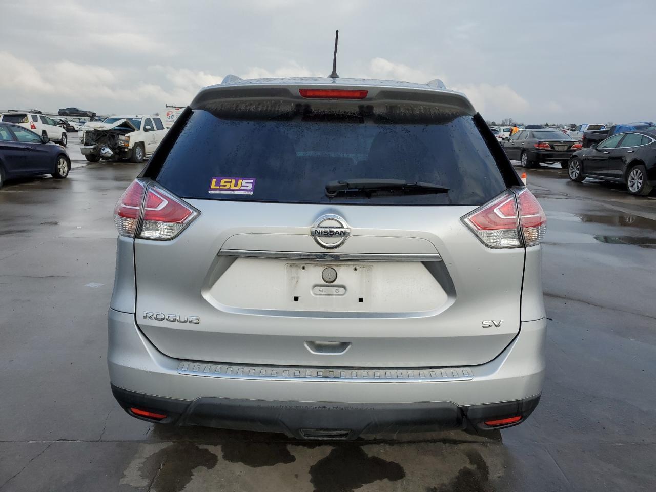 2015 NISSAN ROGUE S - Image 6