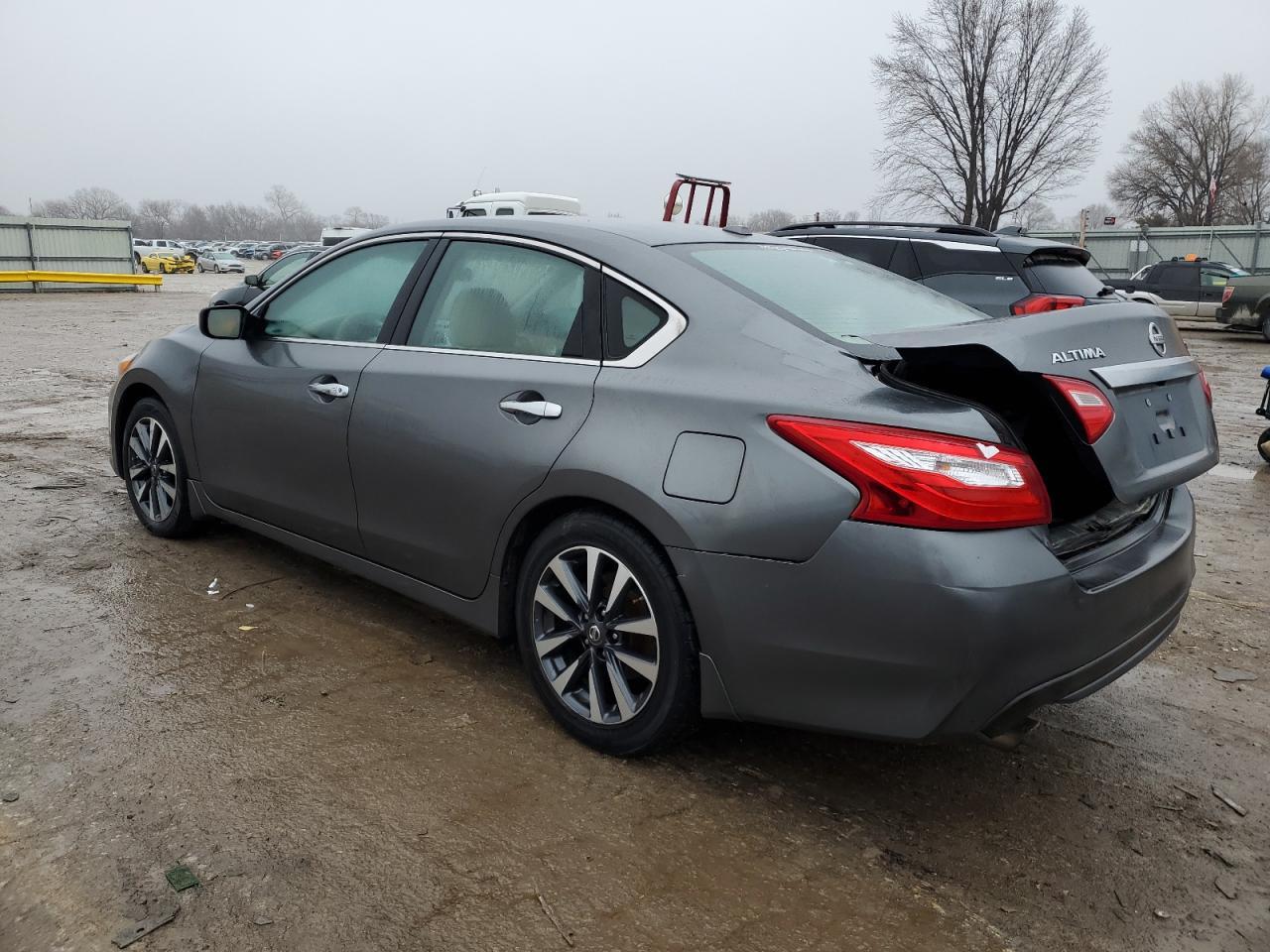 2017 NISSAN ALTIMA 2.5 - Фото 2
